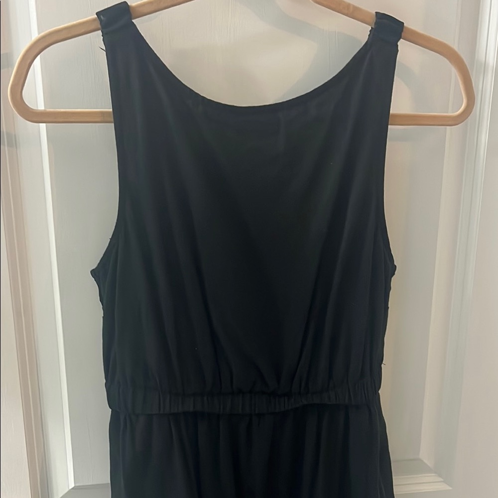 Black Sleeveless Dress